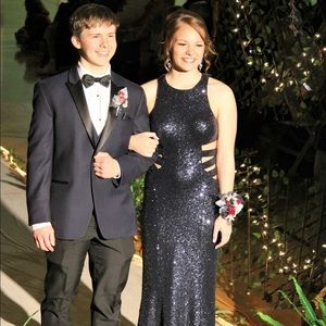 Navy prom dress